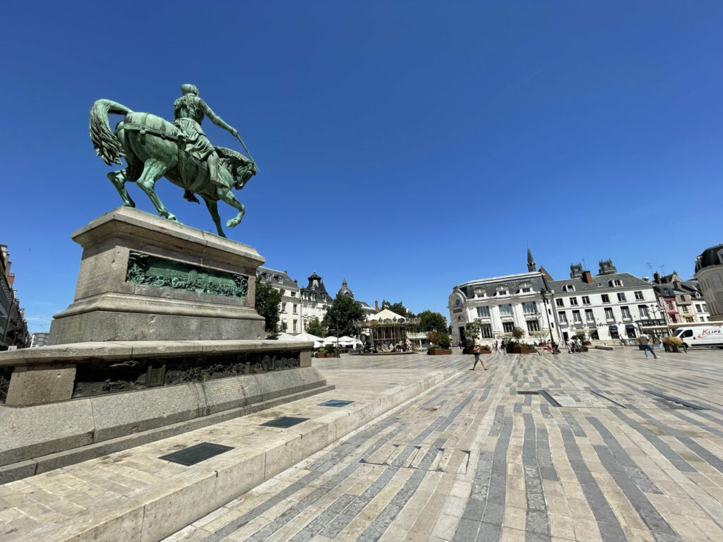 place jeanne d arc orléans