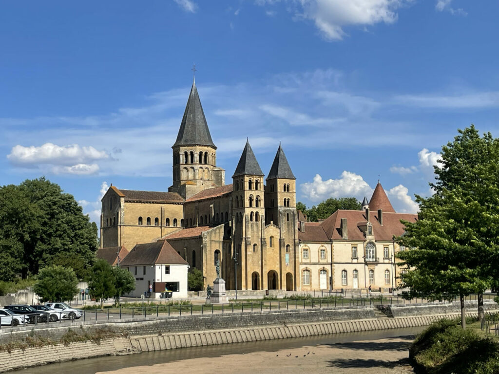 paray le monial